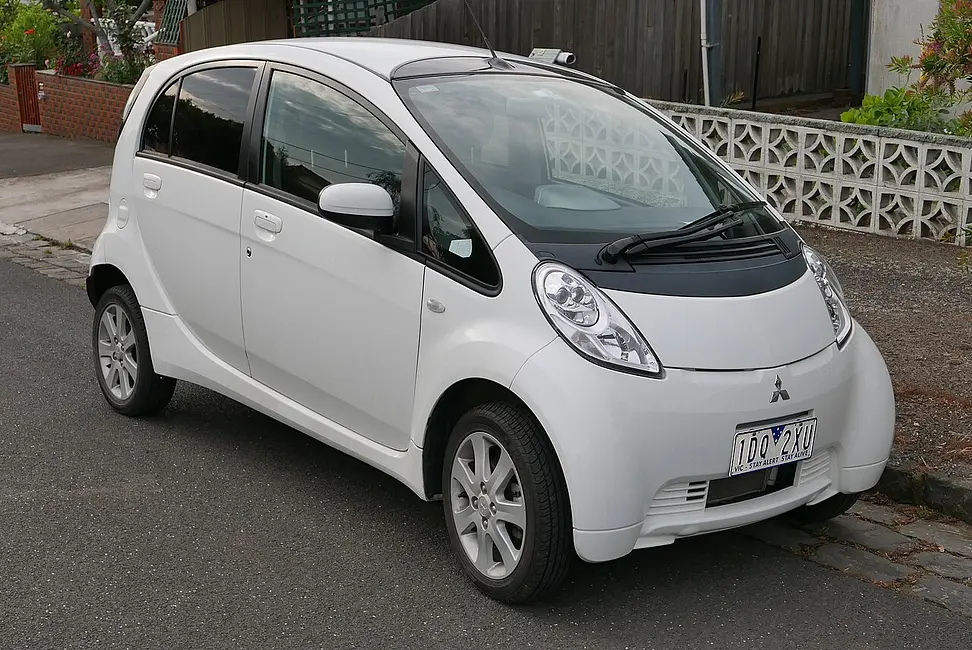 Mitsubishi i-MiEV 2014 · Electricity · 49 kW DCPM · EV · Automatic (A1) · Rear-Wheel Drive