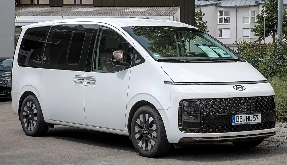Hyundai Staria Smartstream G3.5 MPi · 200.056 kW