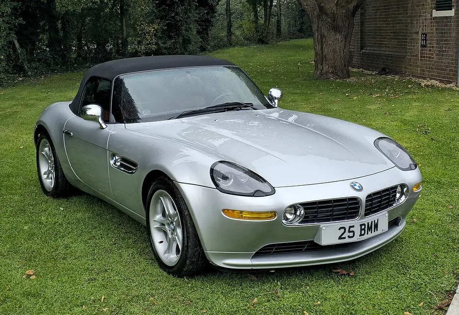 BMW Z8 2000 · 4.9 L · 8 cylinders · Premium Gasoline · GUZZLER · Manual 6-spd · Rear-Wheel Drive