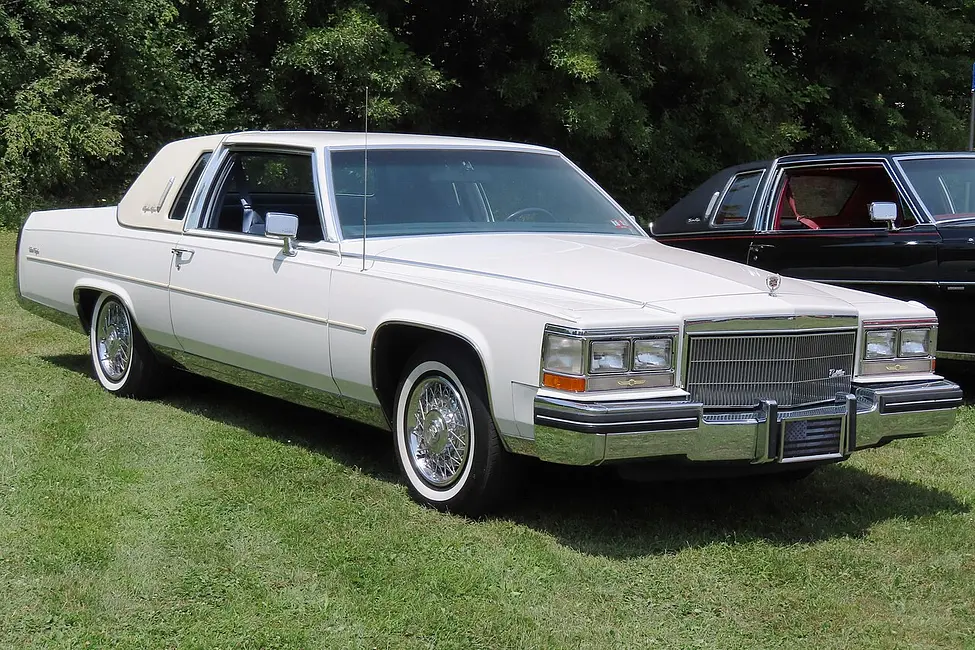 Cadillac Fleetwood Brougham 1986 · 5.0 L · 8 cylinders · Regular Gasoline · (307)      (FFS) · Automatic 4-spd · Rear-Wheel Drive