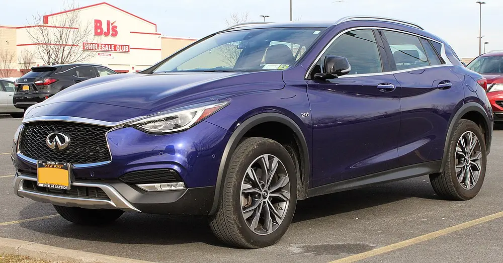 Infiniti QX30 2017 · 2.0 L · 4 cylinders · Premium Gasoline · SIDI · Automatic (AM7) · Front-Wheel Drive