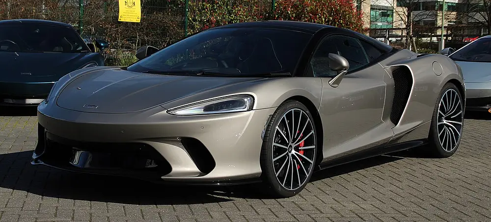 McLaren GT 2020 · 4.0 L · 8 cylinders · Premium Gasoline · Automatic (AM-S7) · Rear-Wheel Drive