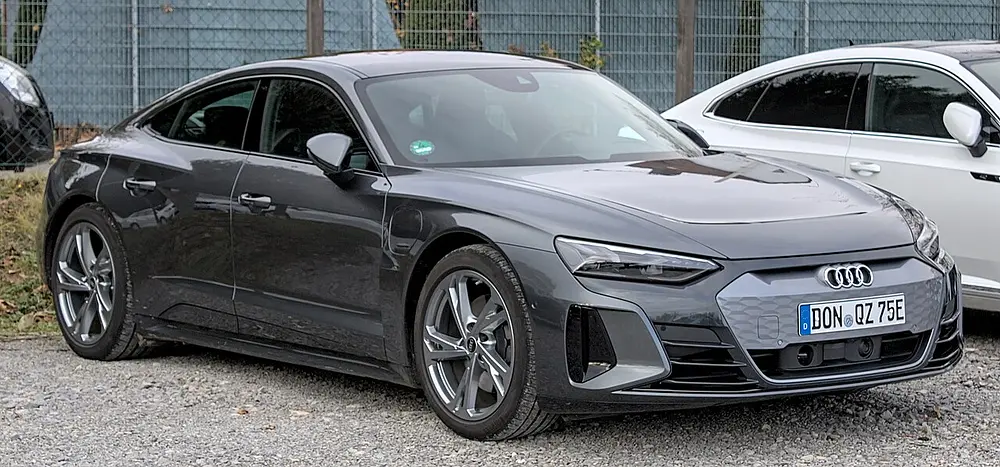 Audi RS e-tron GT 2022 · Electricity · 335 kW Asynchron 3-Phase · EV · Automatic (A2) · All-Wheel Drive