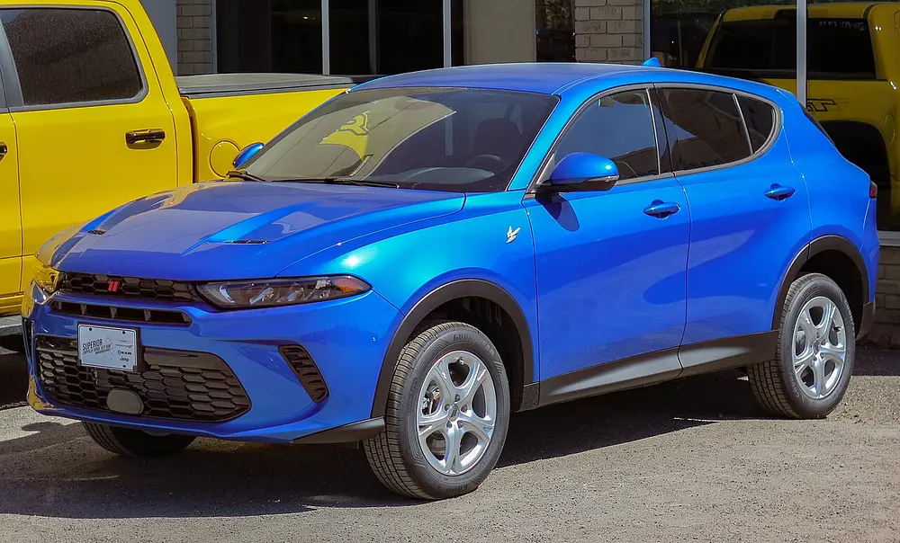 Dodge Hornet AWD 2023 · 2.0 L · 4 cylinders · Regular Gasoline · SIDI · Automatic 9-spd · All-Wheel Drive