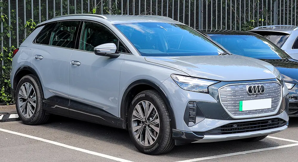 Audi Q4 40 e-tron 2024 · Electricity · 150 kW PMSM 3-Phase · EV · Automatic (A1) · Rear-Wheel Drive