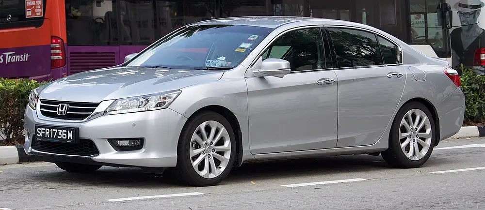Honda Accord Plug-in Hybrid 2014 · 2.0 L · 4 cylinders · Regular Gasoline · Electricity · 124 kW · PHEV · Plug-in Hybrid · Automatic (variable gear ratios) · Front-Wheel Drive
