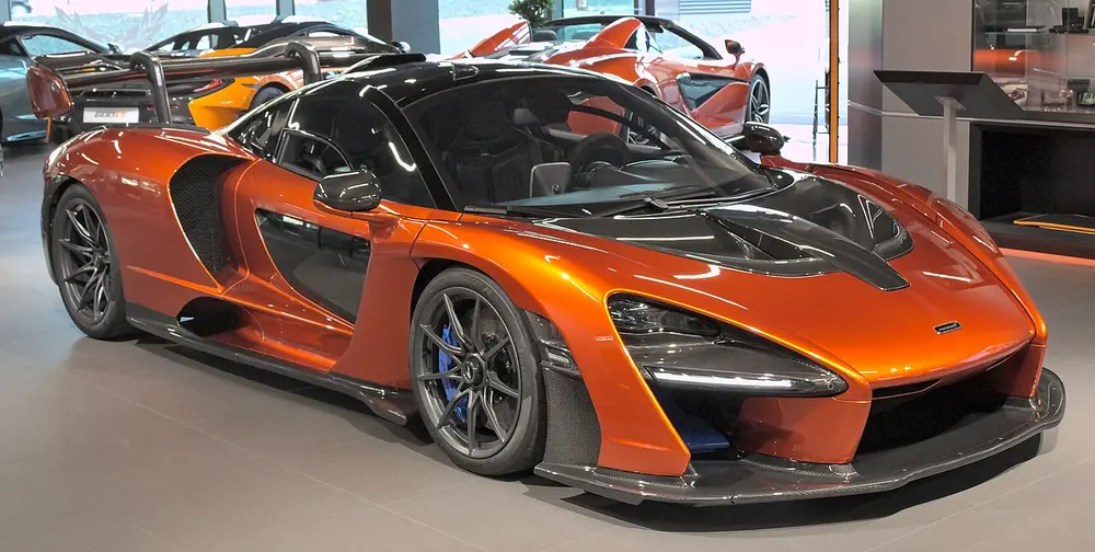 McLaren Sabre 2020 · 4.0 L · 8 cylinders · Premium Gasoline · Automatic (AM-S7) · Rear-Wheel Drive