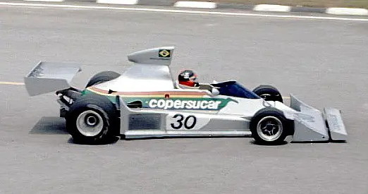 Fittipaldi FD02