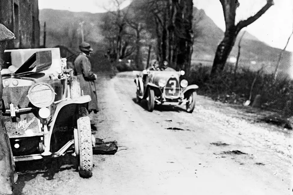 Bugatti Type 22-32