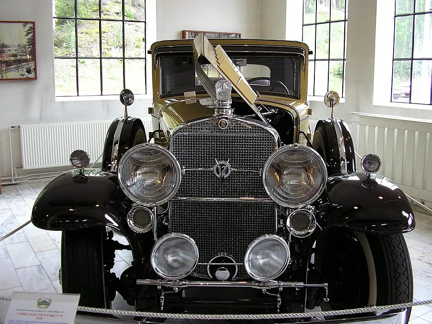 Cadillac Series 370