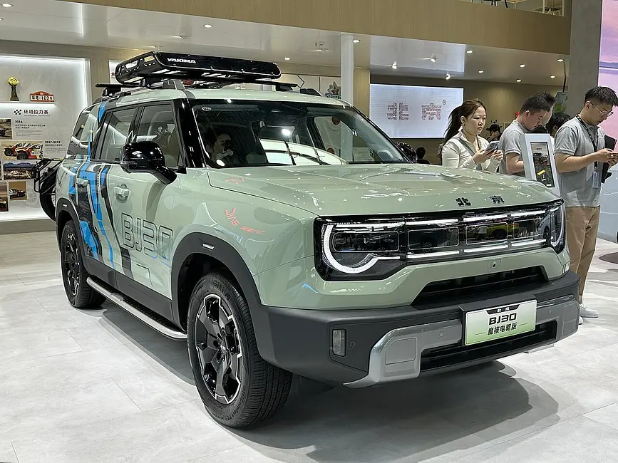 BAW Beijing BJ30