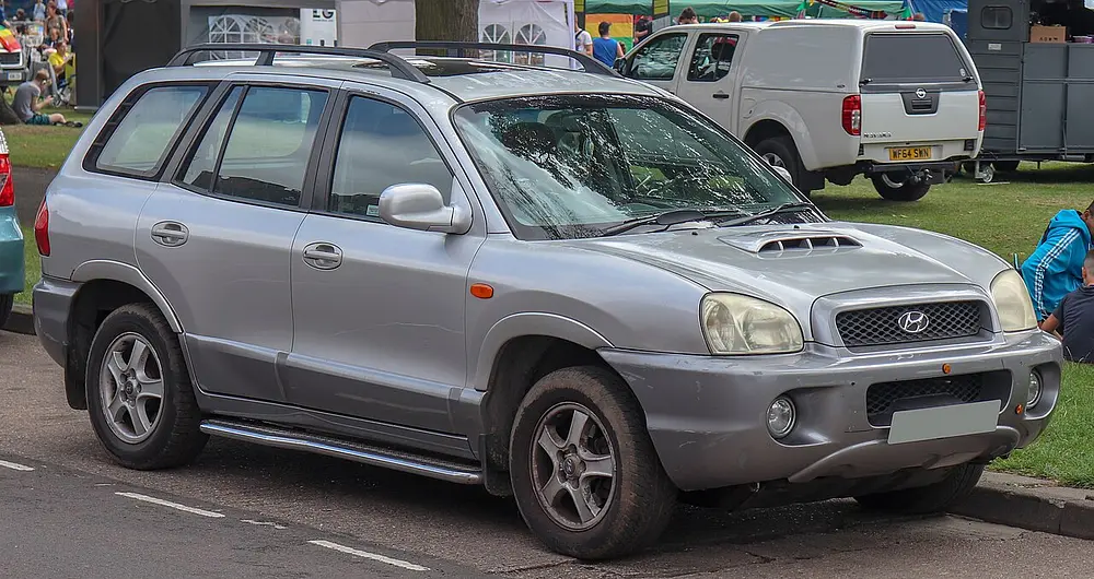 Hyundai Santa Fe 2WD 2001 · 2.4 L · 4 cylinders · Regular Gasoline · Automatic 4-spd · 2MODE CLKUP · Front-Wheel Drive