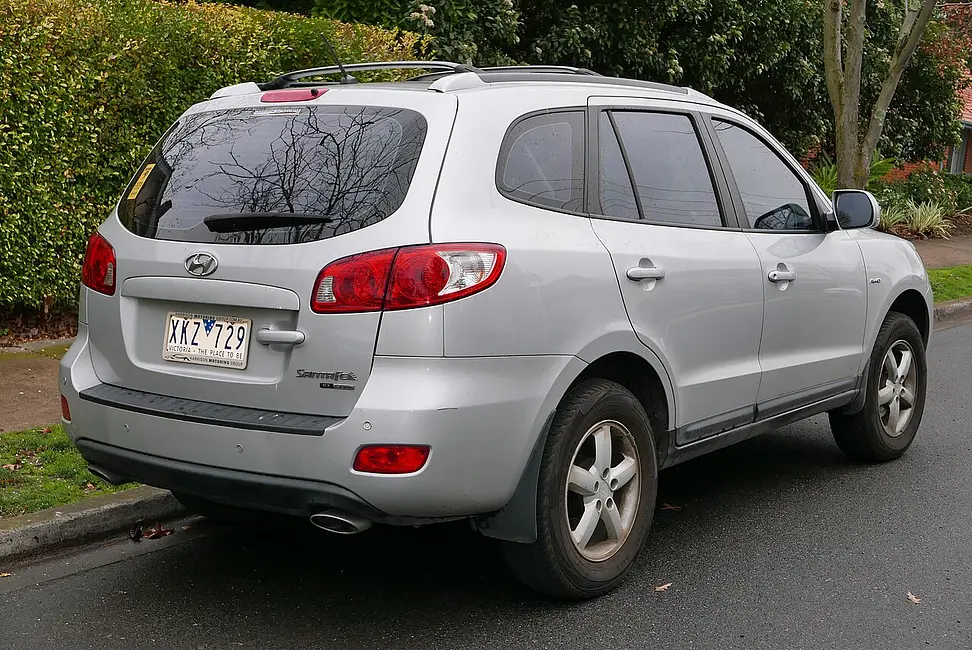 Hyundai Santa Fe 2WD 2007 · 2.7 L · 6 cylinders · Regular Gasoline · V6 · Automatic 4-spd · 2MODE CLKUP · Front-Wheel Drive