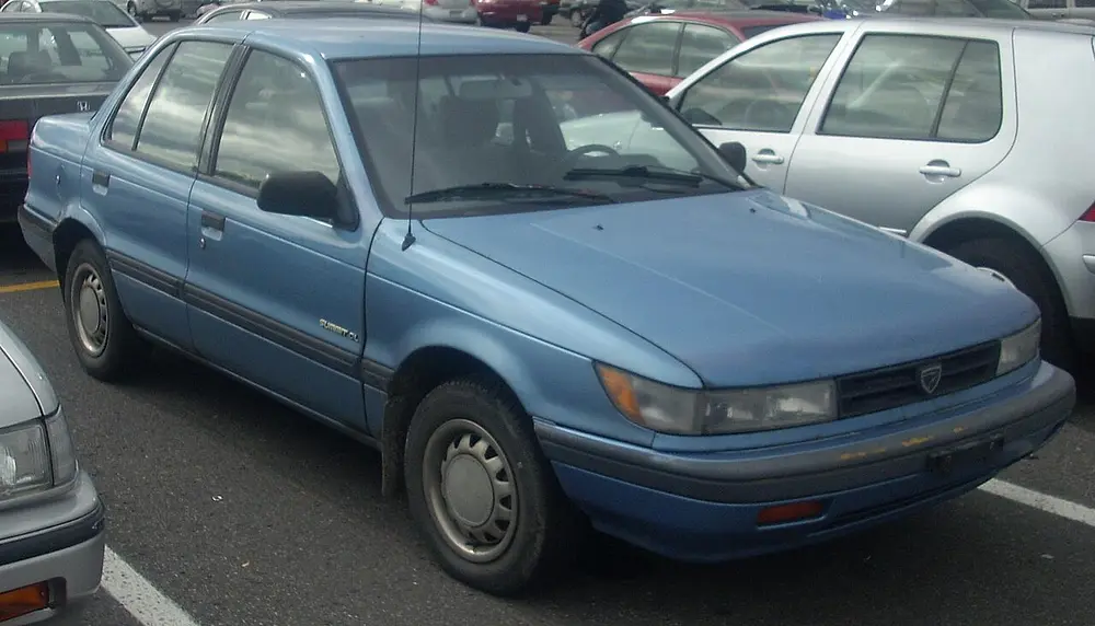Eagle Summit 1989 · 1.5 L · 4 cylinders · Regular Gasoline · (FFS) · Automatic 3-spd · Front-Wheel Drive