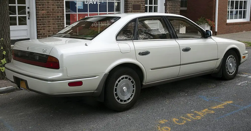 Infiniti Q45 1993 · 4.5 L · 8 cylinders · Premium Gasoline · (FFS) · Automatic 4-spd · 2MODE CLKUP · Rear-Wheel Drive