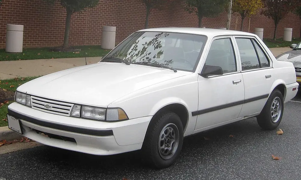 Chevrolet Cavalier 1994 · 2.2 L · 4 cylinders · Regular Gasoline · (FFS)      (MPFI) · Automatic 3-spd · CLKUP · Front-Wheel Drive